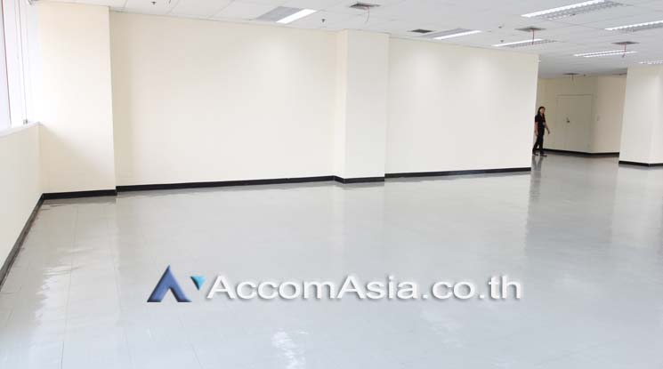 5  Office Space For Rent in Sathorn ,Bangkok BTS Chong Nonsi - BRT Arkhan Songkhro at JC Kevin Tower AA16964